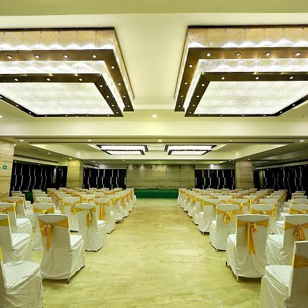 D R Utthama Nellore - Am Hotel Kollection Zewnętrze zdjęcie