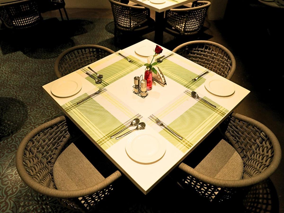 D R Utthama Nellore - Am Hotel Kollection Zewnętrze zdjęcie