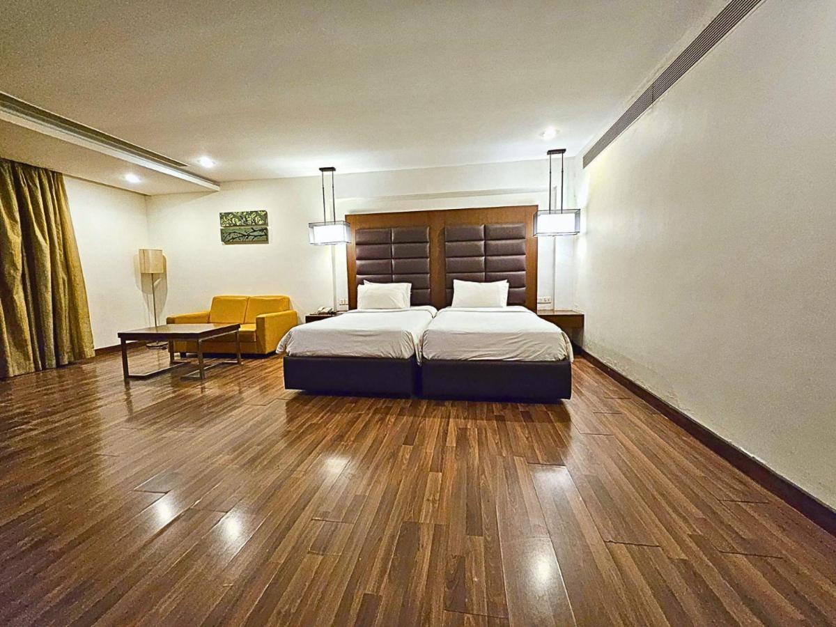 D R Utthama Nellore - Am Hotel Kollection Zewnętrze zdjęcie